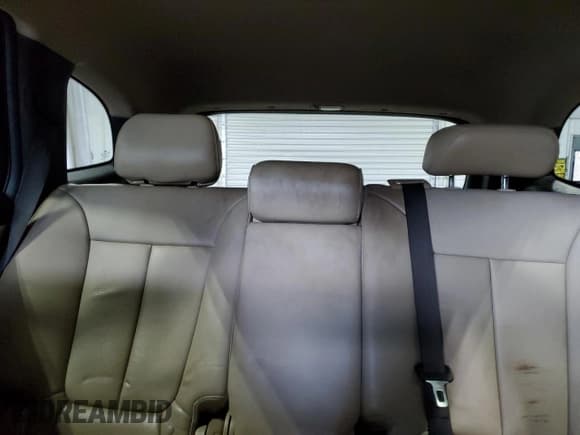 ✅ 2012 Hyundai Santa Fe Limited • VIN: 5XYZK3AB5CG133998 • Lot: 84607764. Listed on Copart with 144,912 mi. Free auction sales archive from the USA and detailed vehicle history report at DreamBid. Image 10.