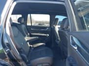 ✅ 2022 Cadillac XT6 Premium Luxury • VIN: 1GYKPDRS5NZ122060 • Lot: 41584678. Wystawiony na IAAI z przebiegiem 36 036 mil. Bezpłatny archiwum sprzedaży aukcyjnych z USA i szczegółowy raport historii pojazdu na DreamBid. Zdjęcie 8.