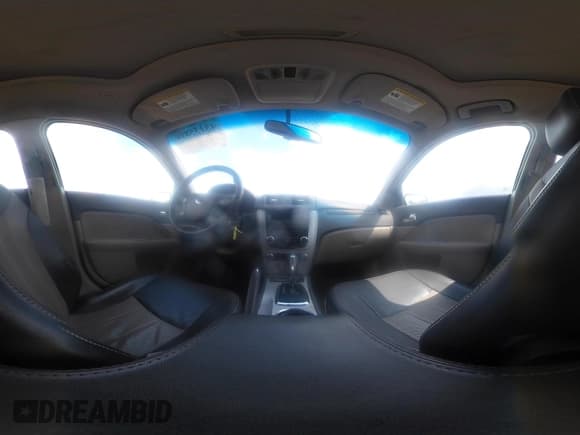 ✅ 2010 Mercury Milan Premier • VIN: 3MEHM0JG4AR653126 • Лот: 43135818. Опубликован ранее на IAAI с пробегом 186 814 миль. Бесплатный доступ к архиву аукционных продаж из США и подробный отчёт об истории автомобиля на DreamBid. Изображение 18.