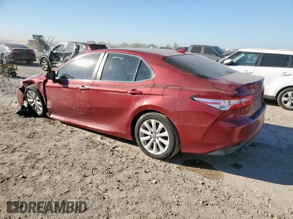 ✅ 2020 Toyota Camry LE • VIN: 4T1C11AK5LU375536 • Lot: 91073535. Listed on Copart with 74,354 mi. Free auction sales archive from the USA and detailed vehicle history report at DreamBid. Image 2.