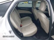 ✅ 2017 Ford Fusion Hybrid Titanium • VIN: 3FA6P0RU4HR250242 • Лот: 43224550. Опубликован ранее на IAAI с пробегом 178 522 миль. Бесплатный доступ к архиву аукционных продаж из США и подробный отчёт об истории автомобиля на DreamBid. Изображение 8.