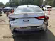 2017 Hyundai Elantra SE с VIN 5NPD74LF4HH199279, выставлен на аукционе Copart как лот 82040025 с пробегом 137 130 миль миль и Списание • Salvage title. История ставок и продаж доступна на DreamBid. Изображение 6.