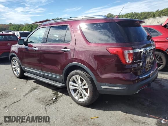 ✅ 2018 Ford Explorer Limited • VIN: 1FM5K8F8XJGB52772 • Lot: 82053425. Wystawiony na Copart z przebiegiem 73 499 mil. Bezpłatny archiwum sprzedaży aukcyjnych z USA i szczegółowy raport historii pojazdu na DreamBid. Zdjęcie 2.
