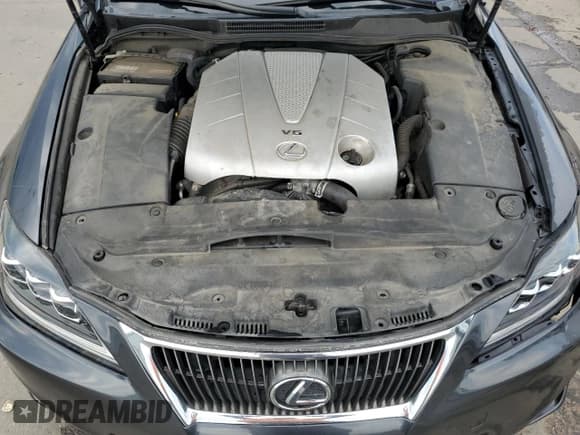 ✅ 2011 Lexus IS 350 • VIN: JTHCE5C25B5001156 • Lot: 66184345. Listed on Copart with 138,031 mi. Free auction sales archive from the USA and detailed vehicle history report at DreamBid. Image 11.