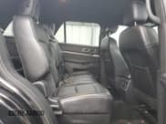 ✅ 2017 Ford Explorer Limited • VIN: 1FM5K8F80HGC06381 • Lot: 93737185. Wystawiony na Copart z przebiegiem 90 886 mil. Bezpłatny archiwum sprzedaży aukcyjnych z USA i szczegółowy raport historii pojazdu na DreamBid. Zdjęcie 11.