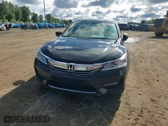 ✅ 2017 Honda Accord EX-L • VIN: 1HGCR3F81HA043660 • Лот: 69886605. Опубликован ранее на Copart с пробегом 111 623 миль. Бесплатный доступ к архиву аукционных продаж из США и подробный отчёт об истории автомобиля на DreamBid. Изображение 14.