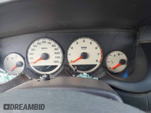 2000 Dodge Neon Highline with VIN 1B3ES46CXYD694730, listed as a IAAI auction lot 41610249 with 110,930 mi miles and . Bid and sale history available at DreamBid. Image 7.