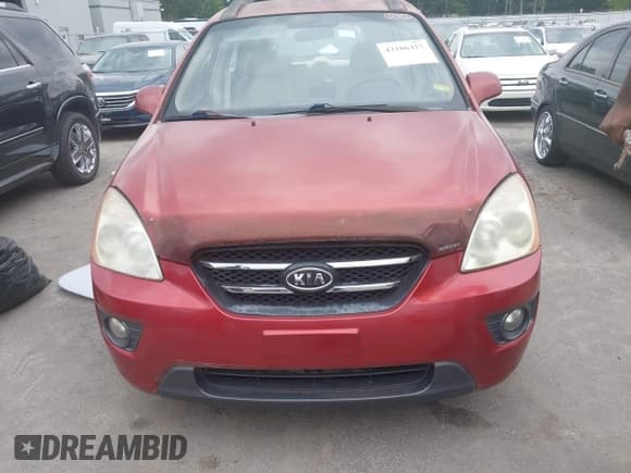 ✅ 2007 Kia Rondo EX • VIN: KNAFG526077116012 • Lot: 43106317. Wystawiony na IAAI z przebiegiem 61 104 mil. Bezpłatny archiwum sprzedaży aukcyjnych z USA i szczegółowy raport historii pojazdu na DreamBid. Zdjęcie 6.