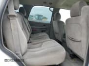 ✅ 2005 GMC Yukon SLE • VIN: 1GKEK13T45J261827 • Lot: 64165874. Wystawiony na Copart z przebiegiem 259 576 mil. Bezpłatny archiwum sprzedaży aukcyjnych z USA i szczegółowy raport historii pojazdu na DreamBid. Zdjęcie 11.