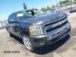 ✅ 2010 Chevrolet Silverado 1500 LT • VIN: 3GCRCSE02AG114615 • Lot: 42809160. Wystawiony na IAAI z przebiegiem 191 919 mil. Bezpłatny archiwum sprzedaży aukcyjnych z USA i szczegółowy raport historii pojazdu na DreamBid. Zdjęcie 1.