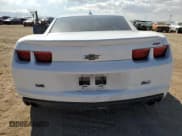 ✅ 2013 Chevrolet Camaro LT • VIN: 2G1FB1E30D9143810 • Лот: 84614905. Опубликован ранее на Copart с пробегом 198 912 миль. Бесплатный доступ к архиву аукционных продаж из США и подробный отчёт об истории автомобиля на DreamBid. Изображение 6.