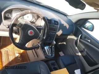 ✅ 2006 Saturn VUE • VIN: 5GZCZ63456S884856 • Lot: 41269511. Wystawiony na IAAI z przebiegiem 247 586 mil. Bezpłatny archiwum sprzedaży aukcyjnych z USA i szczegółowy raport historii pojazdu na DreamBid. Zdjęcie 5.