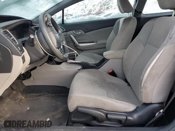 ✅ 2013 Honda Civic LX • VIN: 2HGFG3B52DH531039 • Лот: 91974845. Опубликован ранее на Copart с пробегом 163 951 миль. Бесплатный доступ к архиву аукционных продаж из США и подробный отчёт об истории автомобиля на DreamBid. Изображение 7.