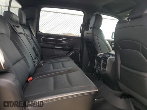 ✅ 2022 Ram 1500 Laramie • VIN: 1C6SRFJM7NN224144 • Лот: 63151434. Опубликован ранее на Copart с пробегом 22 497 миль. Бесплатный доступ к архиву аукционных продаж из США и подробный отчёт об истории автомобиля на DreamBid. Изображение 10.