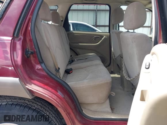 ✅ 2003 Mazda Tribute LX • VIN: 4F2YZ04143KM30747 • Lot: 42426445. Listed on IAAI with 134,338 mi. Free auction sales archive from the USA and detailed vehicle history report at DreamBid. Image 8.