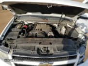 ✅ 2011 Chevrolet Suburban LT • VIN: 1GNSKJE31BR295143 • Lot: 77816884. Wystawiony na Copart z przebiegiem 237 363 mil. Bezpłatny archiwum sprzedaży aukcyjnych z USA i szczegółowy raport historii pojazdu na DreamBid. Zdjęcie 12.