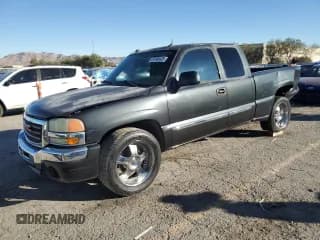 ✅ 2004 GMC Sierra 1500 SLE1 • VIN: 1GTEC19Z84Z294768 • Lot: 87485425. Wystawiony na Copart z przebiegiem 98 624 mil. Bezpłatny archiwum sprzedaży aukcyjnych z USA i szczegółowy raport historii pojazdu na DreamBid. Zdjęcie 1.