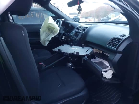 ✅ 2017 Ford Police Interceptor Utility • VIN: 1FM5K8AR4HGD92121 • Лот: 43717273. Опубликован ранее на IAAI с пробегом 79 393 миль. Бесплатный доступ к архиву аукционных продаж из США и подробный отчёт об истории автомобиля на DreamBid. Изображение 5.