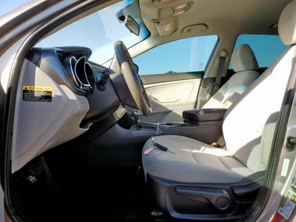 ✅ 2014 Kia Optima LX • VIN: 5XXGM4A75EG308177 • Lot: 92209845. Wystawiony na Copart z przebiegiem 195 771 mil. Bezpłatny archiwum sprzedaży aukcyjnych z USA i szczegółowy raport historii pojazdu na DreamBid. Zdjęcie 7.