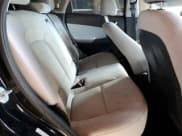 ✅ 2023 Hyundai Kona SEL • VIN: KM8K33AG3PU186872 • Lot: 89713975. Wystawiony na Copart z przebiegiem 37 995 mil. Bezpłatny archiwum sprzedaży aukcyjnych z USA i szczegółowy raport historii pojazdu na DreamBid. Zdjęcie 10.