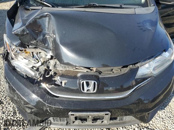 ✅ 2015 Honda Fit EX-L • VIN: 3HGGK5H86FM761736 • Lot: 91136635. Listed on Copart with 102,558 mi. Free auction sales archive from the USA and detailed vehicle history report at DreamBid. Image 11.