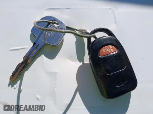 ✅ 2013 Hyundai Elantra Limited • VIN: 5NPDH4AEXDH215986 • Lot: 43225687. Listed on IAAI with 182,063 mi. Free auction sales archive from the USA and detailed vehicle history report at DreamBid. Image 11.