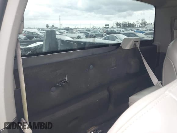 ✅ 2019 Ford F-150 XL • VIN: 1FTMF1CB5KKC05498 • Lot: 41997380. Listed on IAAI with 72,804 mi. Free auction sales archive from the USA and detailed vehicle history report at DreamBid. Image 8.