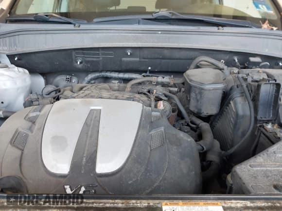 ✅ 2011 Hyundai Santa Fe Limited • VIN: 5XYZKDAG4BG063927 • Lot: 43914246. Listed on IAAI with 109,177 mi. Free auction sales archive from the USA and detailed vehicle history report at DreamBid. Image 10.