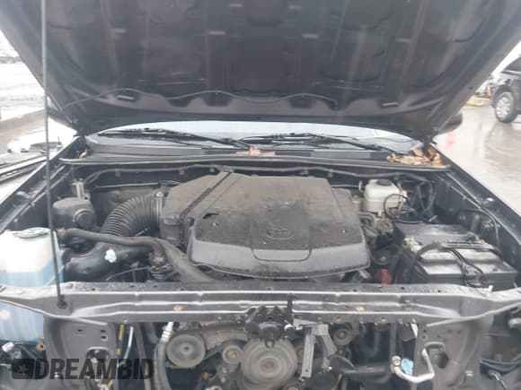 ✅ 2015 Toyota Tacoma • VIN: 5TFUU4EN8FX130349 • Lot: 43791926. Listed on IAAI with 139,141 mi. Free auction sales archive from the USA and detailed vehicle history report at DreamBid. Image 10.