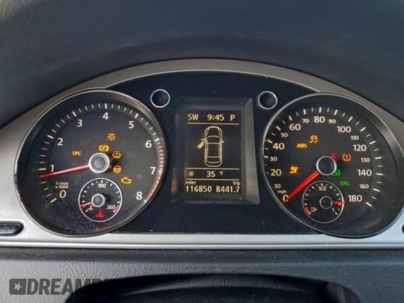 ✅ 2012 Volkswagen CC Sport • VIN: WVWMN7AN7CE511539 • Lot: 95502335. Listed on Copart with 116,850 mi. Free auction sales archive from the USA and detailed vehicle history report at DreamBid. Image 9.