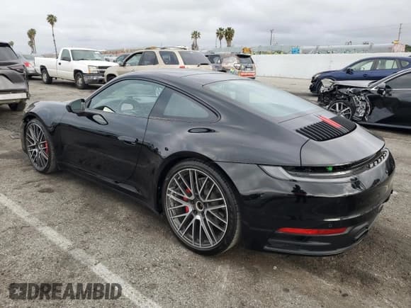 ✅ 2021 Porsche 911 Carrera S • VIN: WP0AB2A95MS222728 • Lot: 52555324. Listed on Copart with 14,419 mi. Free auction sales archive from the USA and detailed vehicle history report at DreamBid. Image 2.