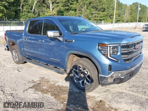 ✅ 2024 GMC Sierra 1500 SLT • VIN: 3GTUUDED3RG330524 • Лот: 43184613. Опубликован ранее на IAAI с пробегом 44 954 миль. Бесплатный доступ к архиву аукционных продаж из США и подробный отчёт об истории автомобиля на DreamBid. Изображение 1.