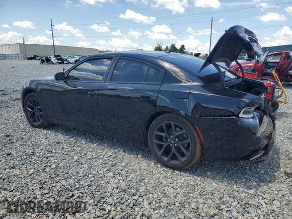 ✅ 2019 Dodge Charger SXT • VIN: 2C3CDXBGXKH715441 • Lot: 66681625. Listed on Copart with 132,912 mi. Free auction sales archive from the USA and detailed vehicle history report at DreamBid. Image 2.