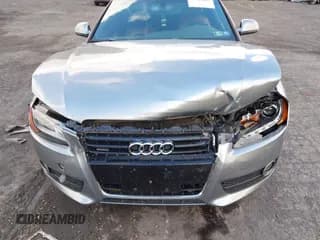 ✅ 2009 Audi A5 • VIN: WAUDK78TX9A025902 • Лот: 43509608. Опубликован ранее на IAAI с пробегом 169 320 миль. Бесплатный доступ к архиву аукционных продаж из США и подробный отчёт об истории автомобиля на DreamBid. Изображение 6.