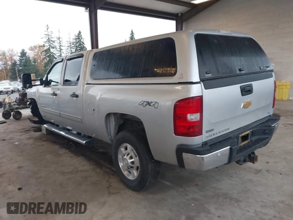 ✅ 2012 Chevrolet Silverado 2500HD LT • VIN: 1GC1KXCG6CF155105 • Лот: 43596140. Опубликован ранее на IAAI с пробегом 213 676 миль. Бесплатный доступ к архиву аукционных продаж из США и подробный отчёт об истории автомобиля на DreamBid. Изображение 3.
