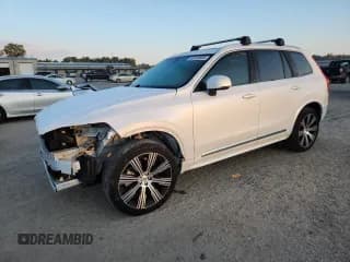 ✅ 2022 Volvo XC90 Inscription • VIN: YV4A22PL4N1873016 • Lot: 69733655. Wystawiony na Copart z przebiegiem 39 301 mil. Bezpłatny archiwum sprzedaży aukcyjnych z USA i szczegółowy raport historii pojazdu na DreamBid. Zdjęcie 1.