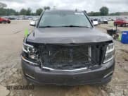 ✅ 2015 Chevrolet Suburban LTZ • VIN: 1GNSCKKC8FR552277 • Lot: 71615094. Wystawiony na Copart z przebiegiem 212 770 mil. Bezpłatny archiwum sprzedaży aukcyjnych z USA i szczegółowy raport historii pojazdu na DreamBid. Zdjęcie 5.