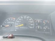 ✅ 1996 Chevrolet Silverado 1500 • VIN: 1GCEK19M7TE133678 • Lot: 43508053. Wystawiony na IAAI z przebiegiem 194 091 mil. Bezpłatny archiwum sprzedaży aukcyjnych z USA i szczegółowy raport historii pojazdu na DreamBid. Zdjęcie 7.