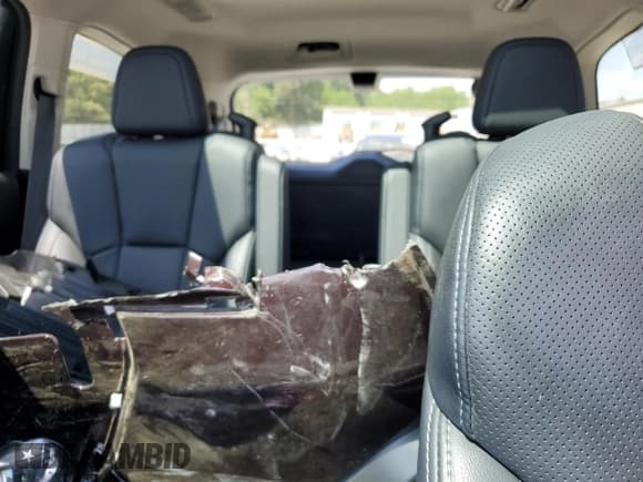 ✅ 2023 Subaru Ascent Touring • VIN: 4S4WMAWD7P3403766 • Lot: 53793825. Listed on Copart with 32,402 mi. Free auction sales archive from the USA and detailed vehicle history report at DreamBid. Image 10.