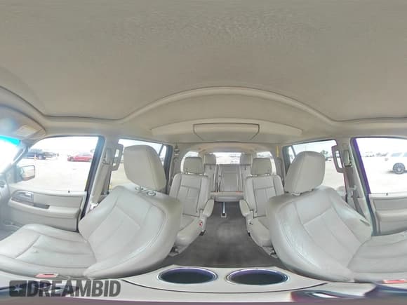 ✅ 2010 Ford Expedition Max Limited • VIN: 1FMJK1K52AEB70325 • Lot: 55571755. Listed on Copart with 199,231 mi. Free auction sales archive from the USA and detailed vehicle history report at DreamBid. Image 15.