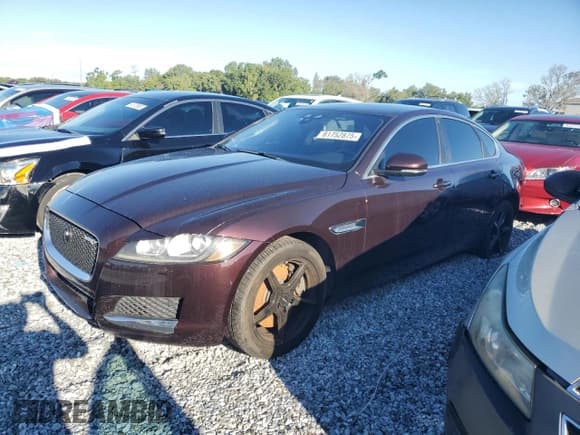 ✅ 2016 Jaguar XF 35t Premium • VIN: SAJBD4BV3GCY17762 • Lot: 81752875. Listed on Copart with 84,495 mi. Free auction sales archive from the USA and detailed vehicle history report at DreamBid. Image 1.