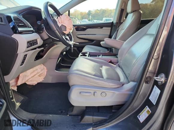 ✅ 2021 Honda Odyssey Touring • VIN: 5FNRL6H80MB004102 • Лот: 91847945. Опубликован ранее на Copart с пробегом 68 288 миль. Бесплатный доступ к архиву аукционных продаж из США и подробный отчёт об истории автомобиля на DreamBid. Изображение 7.