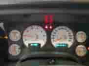 2002 Dodge 1500 z VIN 3D7HU18N42G211770, wystawiony jako Copart lot #82081375 z przebiegiem 181 420 mil mil oraz Czysty tytuł • Clean title. Historia ofert i sprzedaży dostępna na DreamBid. Obrazek 9.