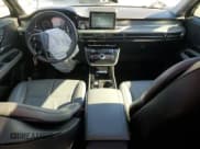 ✅ 2022 Lincoln Corsair Standard • VIN: 5LMCJ1C98NUL19097 • Лот: 87208735. Опубликован ранее на Copart с пробегом 23 369 миль. Бесплатный доступ к архиву аукционных продаж из США и подробный отчёт об истории автомобиля на DreamBid. Изображение 8.