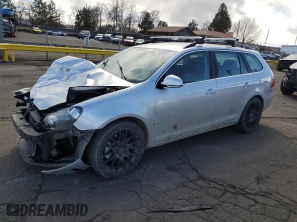 ✅ 2014 Volkswagen Jetta TDI • VIN: 3VWML7AJ2EM628250 • Lot: 46929815. Listed on Copart with 97,107 mi. Free auction sales archive from the USA and detailed vehicle history report at DreamBid. Image 1.
