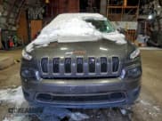 ✅ 2016 Jeep Cherokee Latitude • VIN: 1C4PJMCB7GW247202 • Lot: 96234705. Wystawiony na Copart z przebiegiem 115 795 mil. Bezpłatny archiwum sprzedaży aukcyjnych z USA i szczegółowy raport historii pojazdu na DreamBid. Zdjęcie 5.