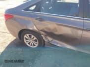 ✅ 2011 Hyundai Sonata GLS • VIN: 5NPEB4AC2BH157003 • Лот: 43339545. Опубликован ранее на IAAI с пробегом 88 198 миль. Бесплатный доступ к архиву аукционных продаж из США и подробный отчёт об истории автомобиля на DreamBid. Изображение 17.