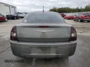 ✅ 2008 Chrysler 300 LX • VIN: 2C3KA43R78H313260 • Lot: 90516035. Listed on Copart with 141,433 mi. Free auction sales archive from the USA and detailed vehicle history report at DreamBid. Image 6.