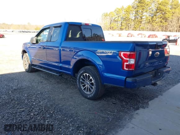 ✅ 2018 Ford F-150 XL • VIN: 1FTEX1EP5JKC90237 • Lot: 41293407. Listed on IAAI with 140,873 mi. Free auction sales archive from the USA and detailed vehicle history report at DreamBid. Image 3.