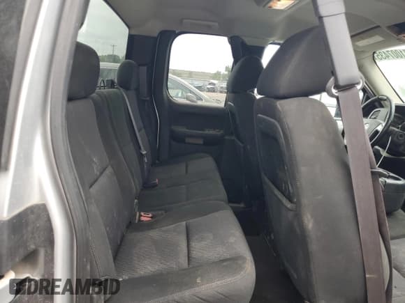 ✅ 2012 Chevrolet Silverado 2500HD LT • VIN: 1GC2KXE84CZ123505 • Лот: 71007435. Опубликован ранее на Copart с пробегом 211 858 миль. Бесплатный доступ к архиву аукционных продаж из США и подробный отчёт об истории автомобиля на DreamBid. Изображение 10.